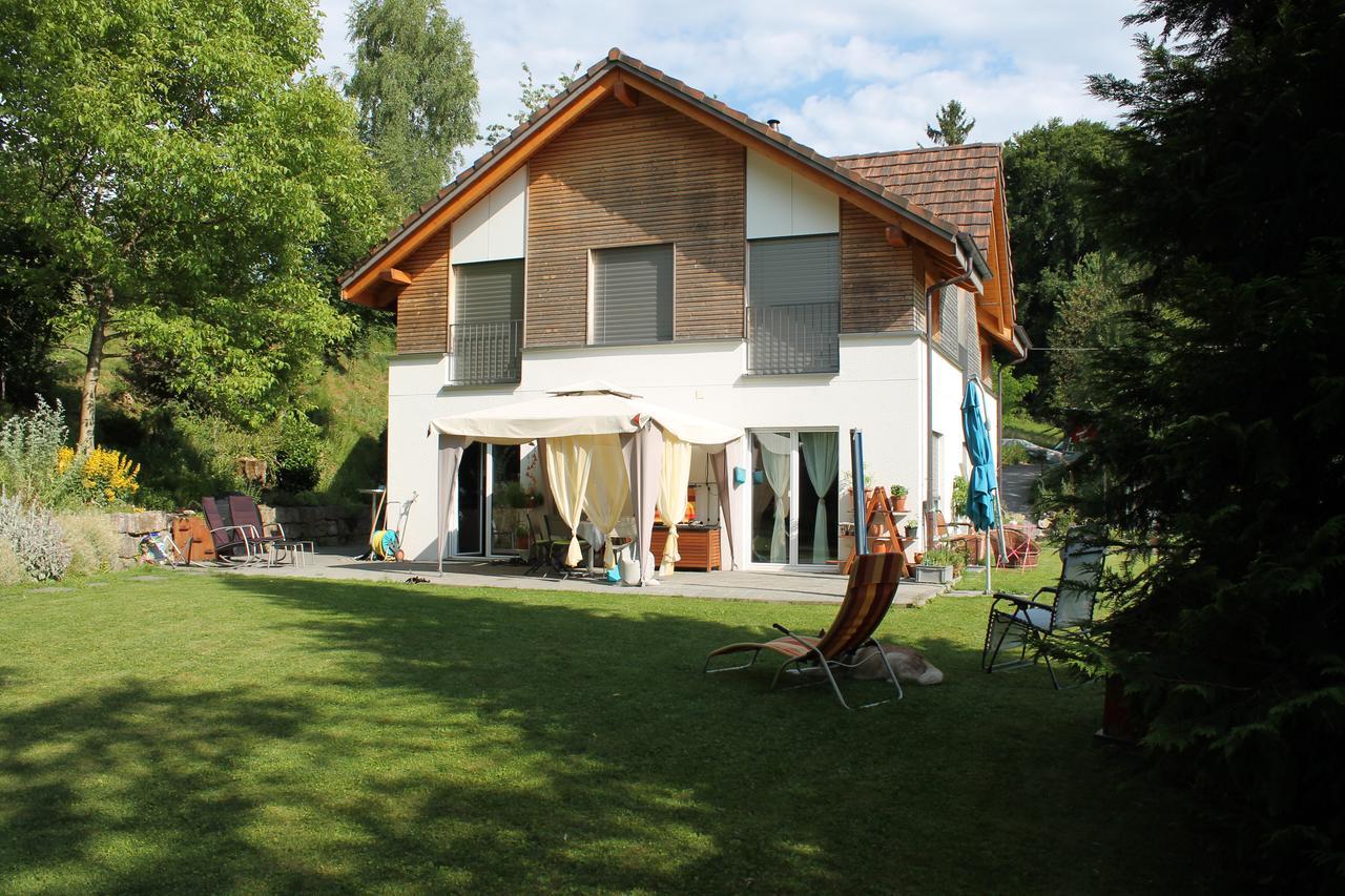 Leidzgi B&B Safenwil Luaran gambar