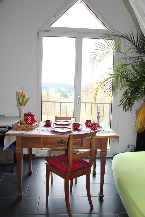 Leidzgi B&B Safenwil Luaran gambar